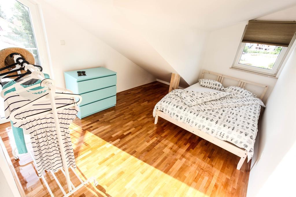 Apartments Rajna Zaboric Esterno foto